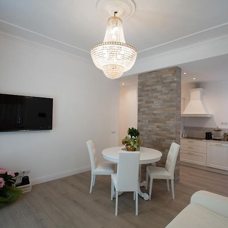 Suite Imperiale Colosseo โรม ภายนอก รูปภาพ