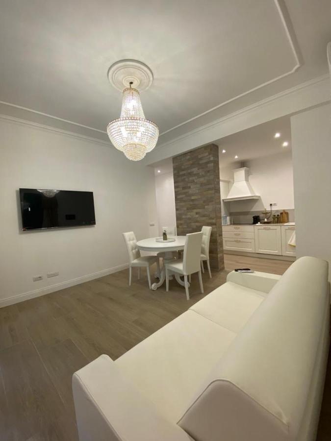 Suite Imperiale Colosseo โรม ภายนอก รูปภาพ