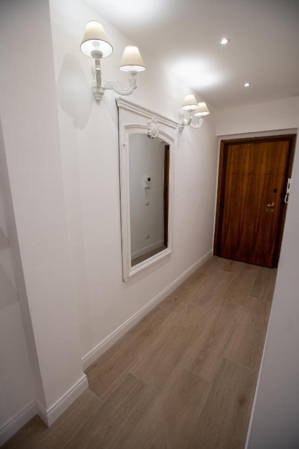 Suite Imperiale Colosseo โรม ภายนอก รูปภาพ