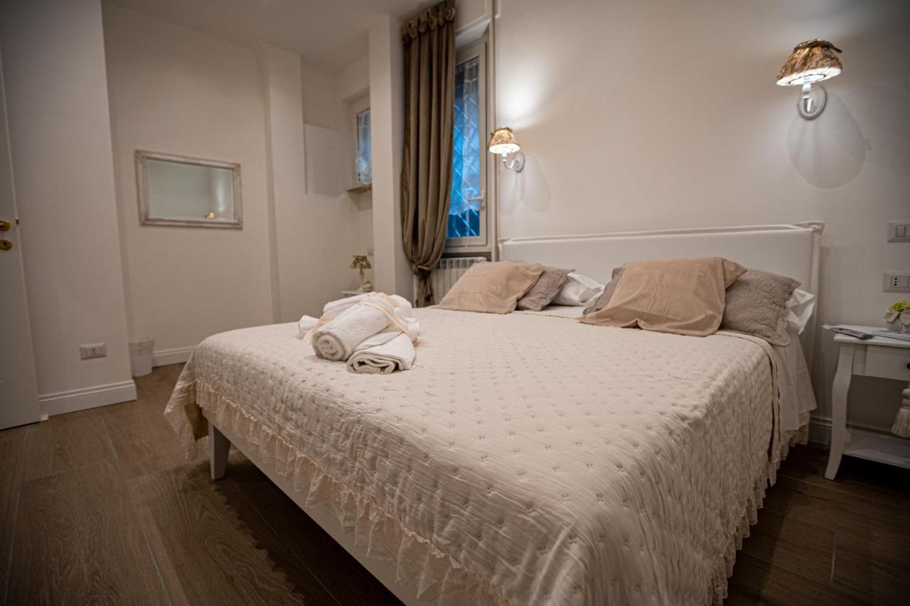 Suite Imperiale Colosseo โรม ภายนอก รูปภาพ