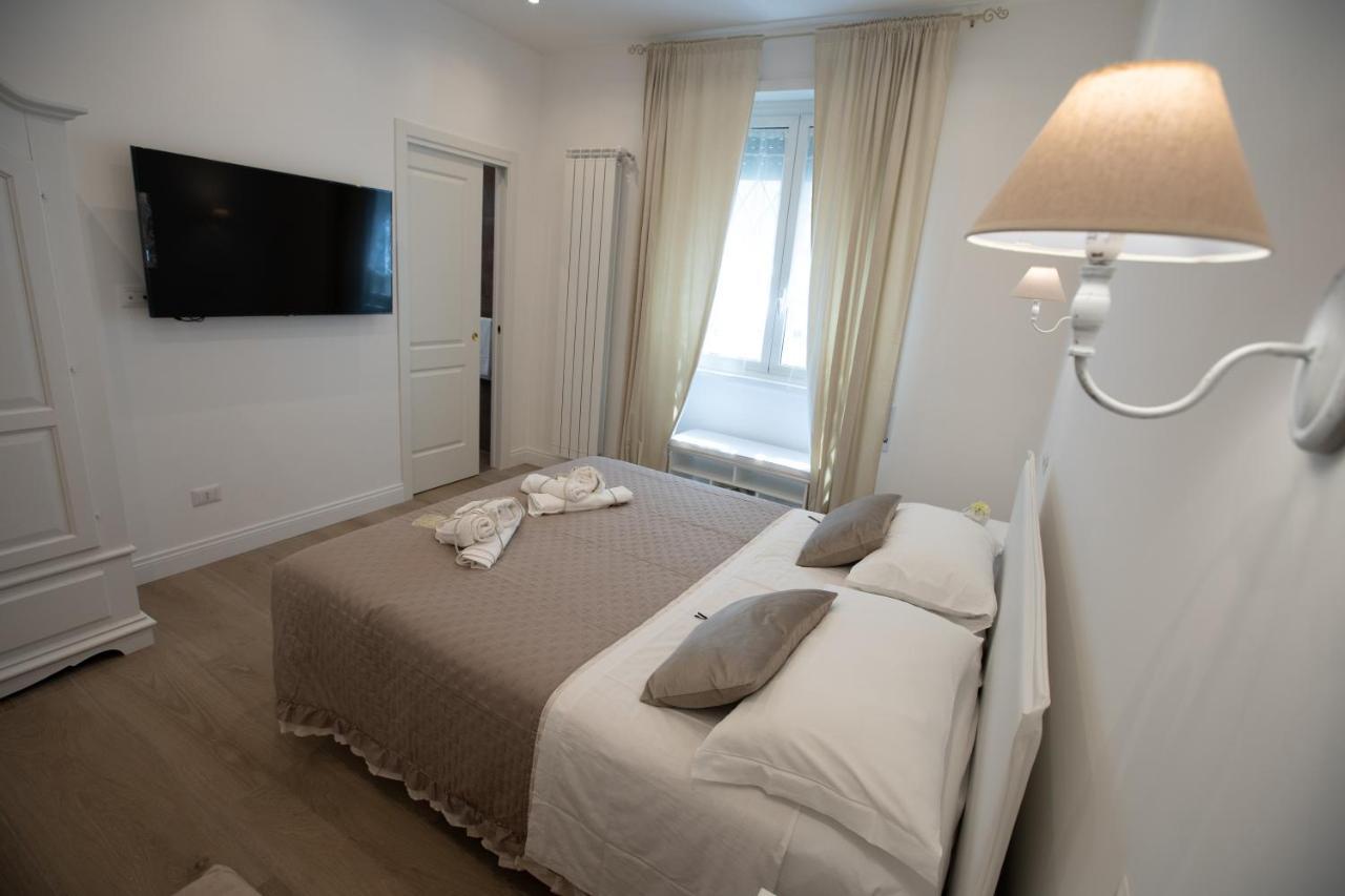 Suite Imperiale Colosseo โรม ภายนอก รูปภาพ