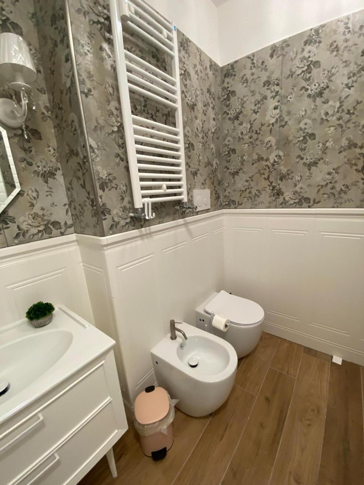 Suite Imperiale Colosseo โรม ภายนอก รูปภาพ